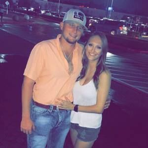 Meet your Posher, Katelyn